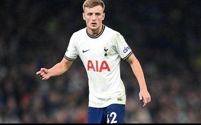 スパーズの若手MFホワイトが英3部ダービーにレンタル