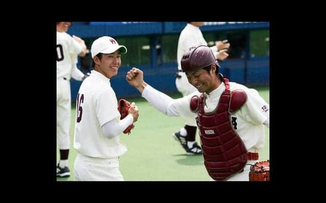 斎藤佑樹「自信過剰だった僕でも、こりゃ、出来すぎだな」。大学１年春のリーグ戦で優勝、ベストナインを獲得した