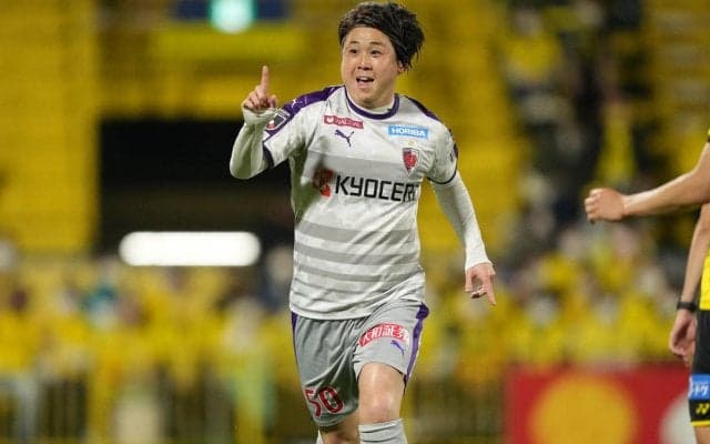 南葛SCが大前元紀を完全移籍で獲得！ 京都でプレーも1年で退団「ボールはともだち！楽しむ！！」