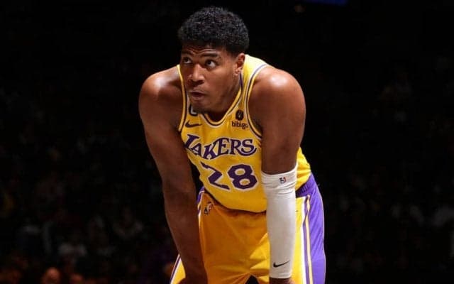 初の先発起用に応えたレイカーズの八村塁はフィットに自信「2ウェイプレーヤーとしてしっかりやらないといけない」