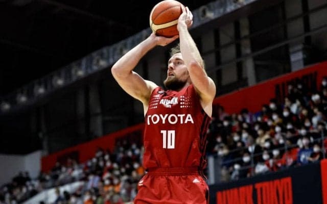 アルバルク東京の『仕事人』、ザック・バランスキーの矜持「ただのロールプレーヤー以上であることを証明したい」