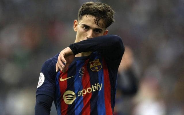 背番号「6」に変更のガビも安心できず？ラ・リーガは登録を受け入れるも裁判所に上訴、バルサに徹底抗戦