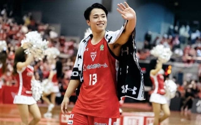 Bリーグのバレンタイン企画が今年も開催…総勢54名が7代目“No.1モテ男”の座を争う