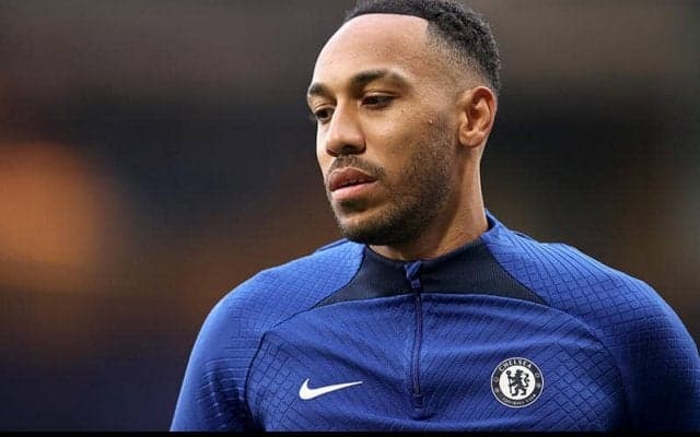 チェルシーがCLノックアウトラウンド登録メンバー発表、オーバメヤンが選外