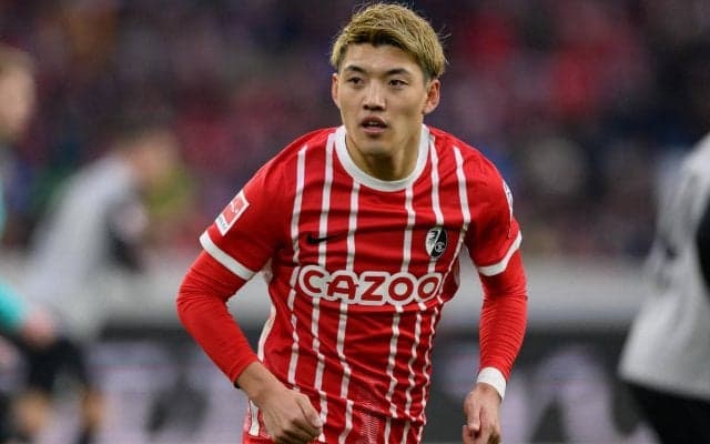 「笑顔が輝いてる」「雰囲気変わった？？」堂安律、コーヒー片手の満面の笑顔が話題「爽やかで素敵」