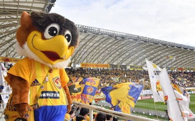 「大卒1年目の馴染み方じゃない」J2仙台の日本代表FW弟に「愛おしいな」「そら笑う」と高評価が続く！　シリアスな動画の裏側で見せたまさかの活躍