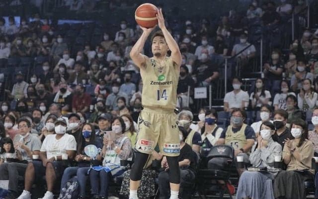 琉球ゴールデンキングスの岸本隆一が史上2人目となるB1個人通算700本の3P成功