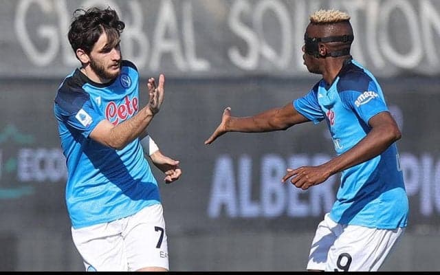 オシムヘン2発にクワラツヘリアPK弾のナポリがスペツィアに快勝《セリエA》