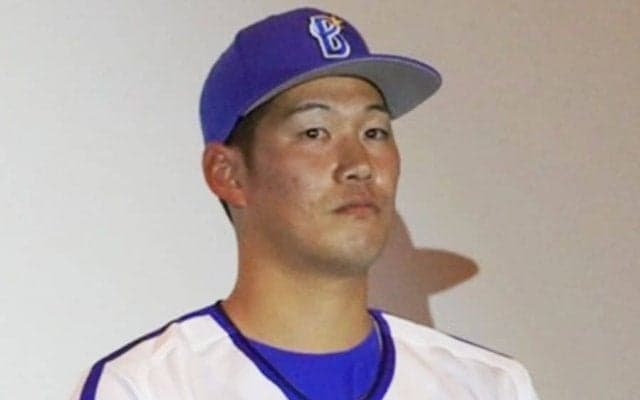 京田は「戦う顔できる」　笑顔ゼロのキャンプ初日、古巣ファンも注目「中日見返して」