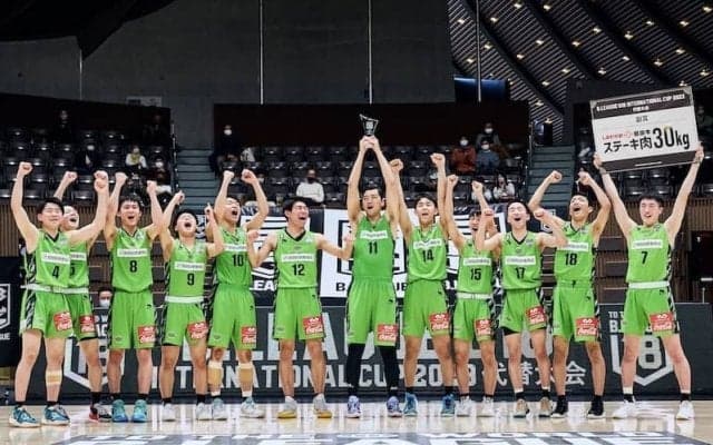 「INTERNATIONAL CUP 代替大会」で初優勝を飾ったレバンガ北海道U18が3冠達成