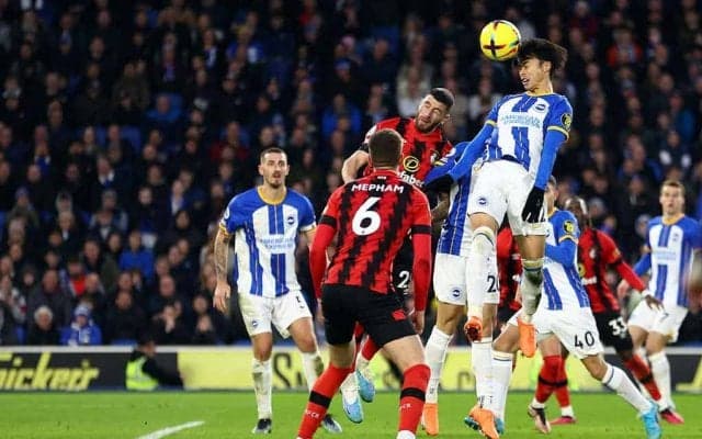 【プレミアリーグ】三笘薫、週間ベスト11に選出　BBC解説者称賛「ゴールを決めるコツを知っている」