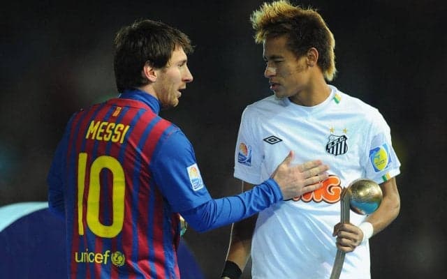 メッシvsネイマールにイニエスタも！日本開催11年クラブW杯決勝の写真が再脚光「この2人が親友となり最強3トップになるとは」