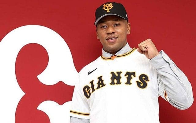 キャンプ1軍も戦力外3人　甘くない勝負の世界…オコエら巨人に待ち受ける厳しい現実