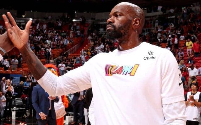 ヒートがトラブルを起こして戦力外となったドウェイン・デッドモンをトレード、金銭と交換でスパーズへ