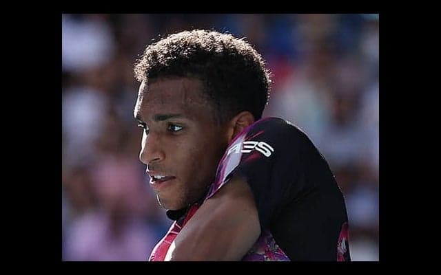  オジェ、ナダルアカデミーで練習 