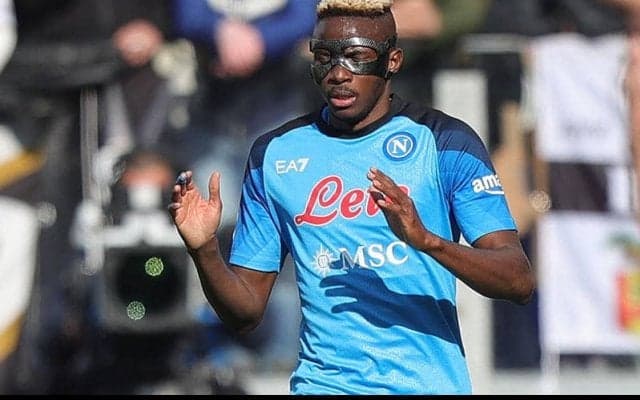 「オシムヘンは売り物ではない」ナポリ会長がビッグクラブを牽制「借金もないし」