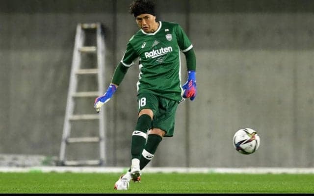 正GK移籍濃厚の横浜FM、GK飯倉大樹を再獲得　「約3年半の月日を経てまた僕は家族の元に」