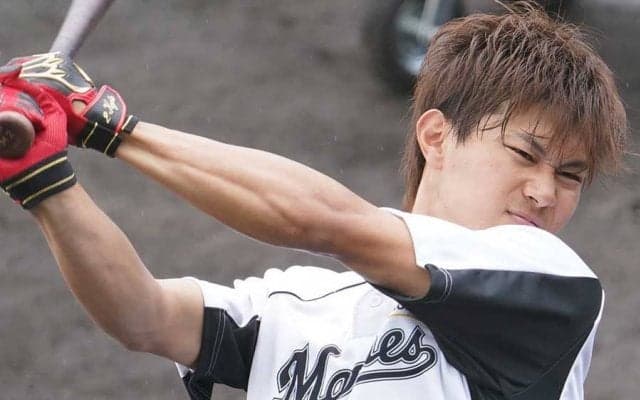 豪快スイングは「隠れギータ」　3球団競合から4年超、大阪桐蔭卒の強打者が「すげえ」