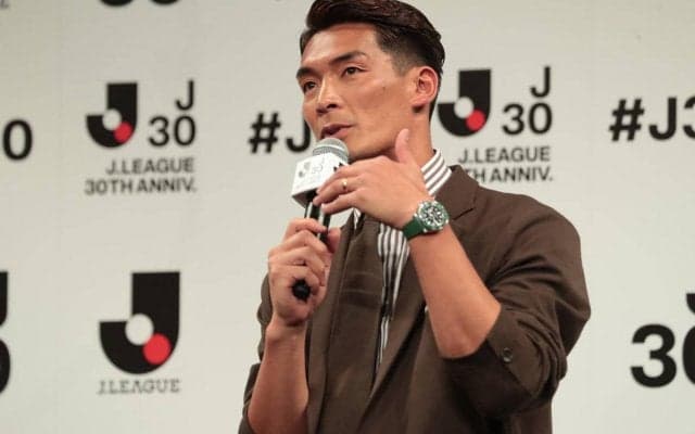 「槙野の1mm」「面白すぎるwww」槙野智章、ジェラードン西本の得意技・角刈り通り抜けにチャレンジ！参加者も豪華