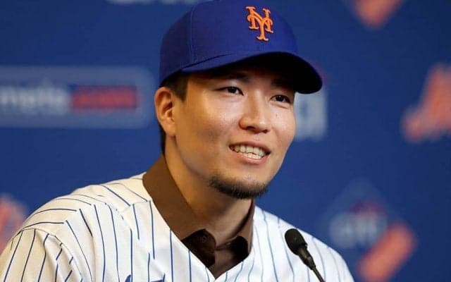 【MLB】千賀滉大、“お化けフォーク”の説明に四苦八苦「難しい」　キャンプ施設でブルペン入り