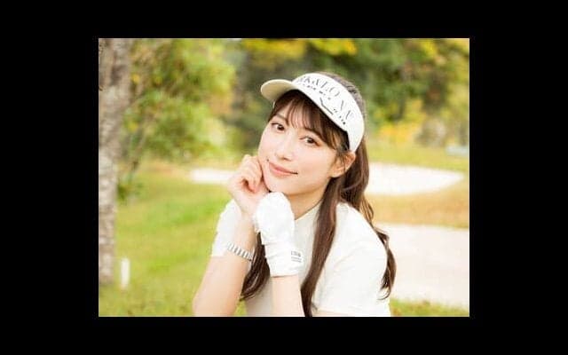 雪平莉左が「めちゃめちゃ上手」になったアプローチ。ボディーターンを使った打ち方、距離感も合うスイングを学んだ