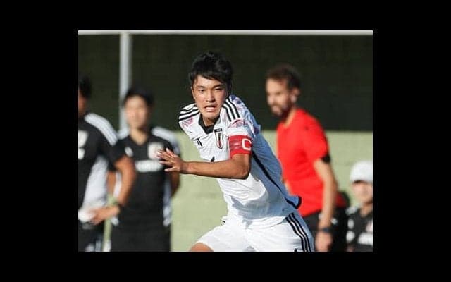 横浜Ｆ・マリノスから世界をうかがう山根陸。「アシストより「チームのリズムを変えるのに快感がある」