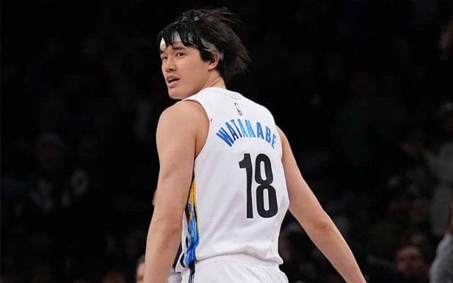 第4Qで流れをつかんだネッツがブルズを撃破…渡邊は4本の3ポイントを射抜き計14得点の活躍