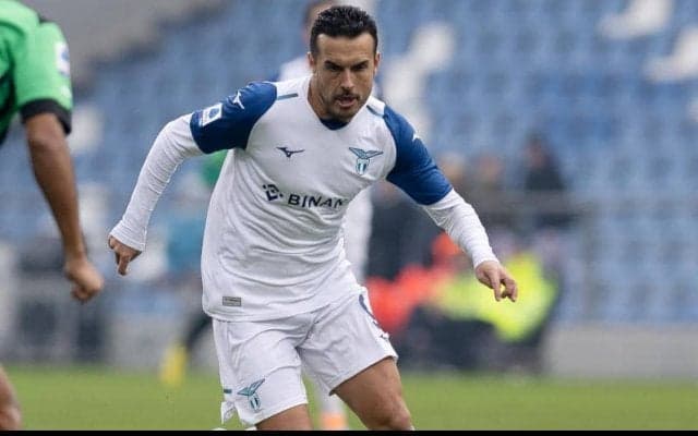 バルセロナ帰還の可能性拭えず？   ラツィオが35歳ペドロとの契約延長を急ぐ