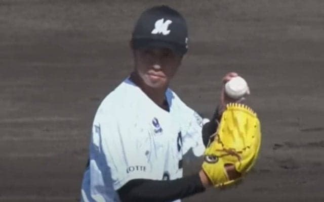 19歳が放つ「むちゃくちゃいいボール」　“開幕投手”の加速ストレートに打者も苦笑い