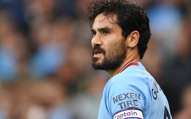 トルコにルーツを持つギュンドアンが妻と共に被災地支援…トラック2台分のパンに加え必要物資を提供「全員が団結することが不可欠」