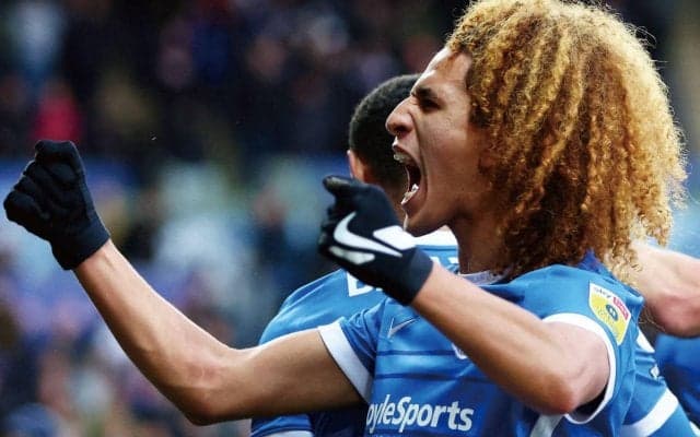 ユナイテッド保有の20歳ハンニバル、GKの意表突く鮮やかFKを叩き込む！ 「これから伸びるぞ」