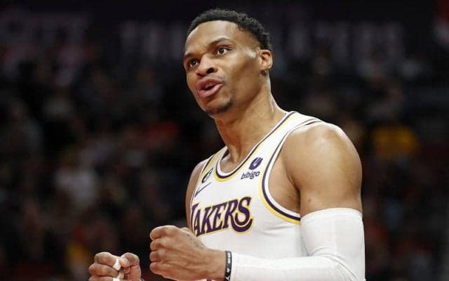 クリッパーズのジョージが勧誘も、ウェストブルックがジャズでプレーする可能性も浮上