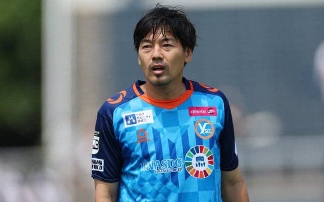 元日本代表・松井大輔が「人気サッカー漫画」の技に挑戦！ 三笘薫がリバプール戦で決めたスーパーゴールに似ていると話題のシュート