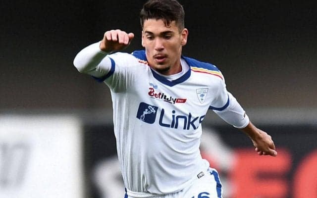 ミラン、バルサ育ちの21歳MFジョアン・ゴンザレスに熱視線… ブランクスは買取見送りか