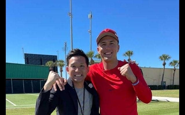 杉谷拳士氏、ヌートバーを電撃訪問「ヌゥーートと呼んで」　打席前の応援呼びかけ