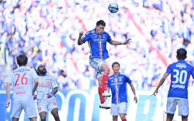 「王者・横浜FMに感じた不安とスーパー杯の“2つの驚嘆プレー”」【Jリーグ2023年開幕の激論】(1)