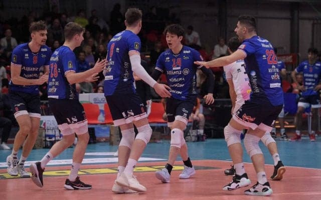 石川祐希のミラノはピアチェンツァに敗北「残り3戦でなんとか勝ち点を」