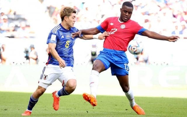 カタールW杯で日本と対戦した元プレミアリーガー、母国女子の遠征試合を観戦