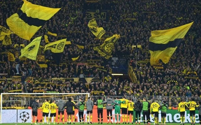 「もはや芸術作品」「別格だ」ドルトムントサポーターがCLで展開したコレオが世界中から称賛集める