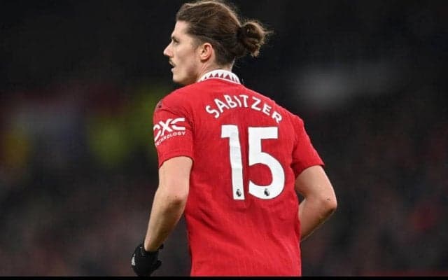 ユナイテッド、夏にザビッツァーのキープへ？　バイエルンも完全売却にオープン