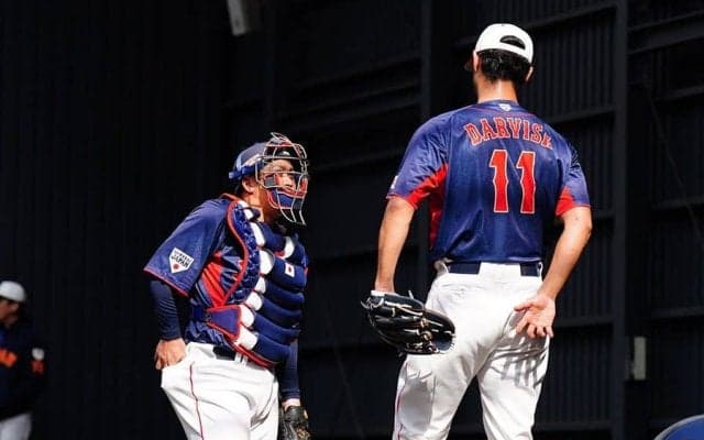 甲斐ですら「今まで受けたことない球」　ダルビッシュの衝撃ブルペンに「感動した」