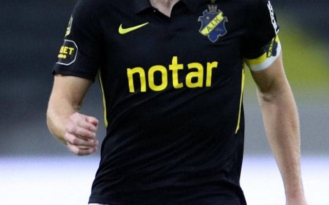 「世界一スタイリッシュなクラブ」と称されるAIKが16世紀の油絵モチーフとした限定ユニフォームを発表、過去にはなでしこ林も在籍