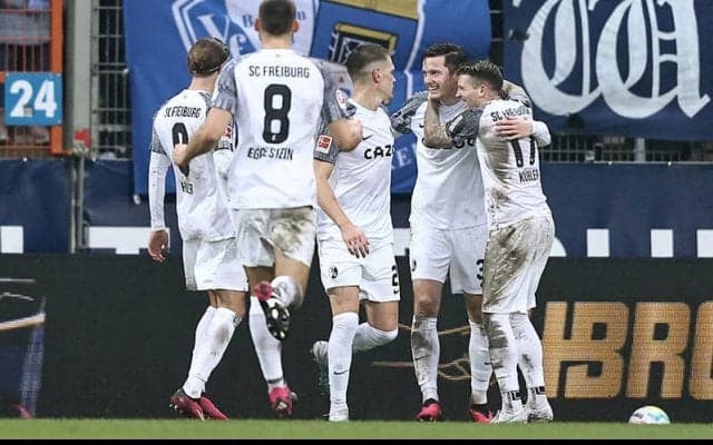 浅野vs堂安の日本人対決はフライブルクが10人のボーフムを下す《ブンデスリーガ》