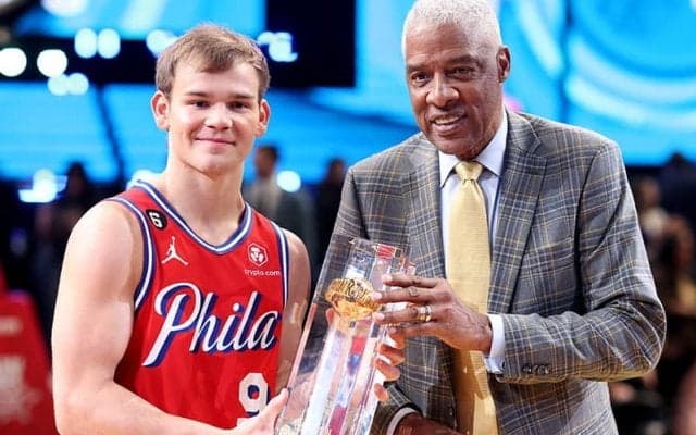 4本中3本で満点を記録…スラムダンクコンテストの王座に輝いたのはマック・マクラング