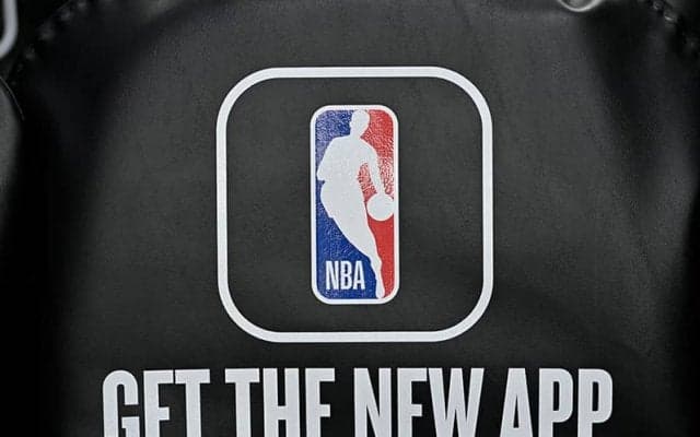 アプリで開発中の新機能を紹介したシルバー…スキャンした人物がコート上の選手と入れ替わる