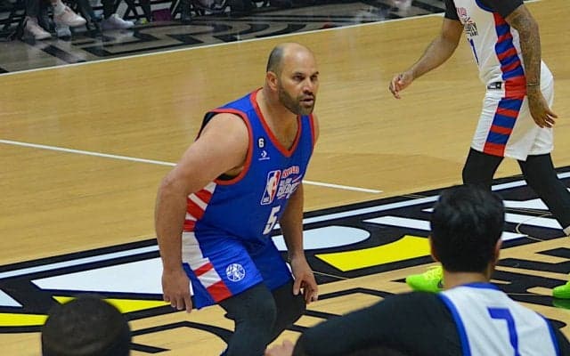 【MLB】レジェンド、アルバート・プホルスがオールスター2023でNBAデビュー!?