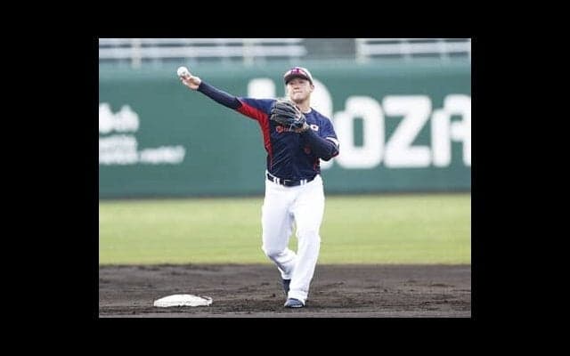 キャッチボールの位置どりから見る侍ジャパン勢力図。源田壮亮の自覚、近藤健介の気遣い、牧秀悟の大胆不敵…