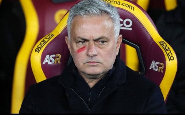 3位浮上のローマ、モウリーニョ監督はファンやメディアに苦言　「若手は称賛を必要としている」