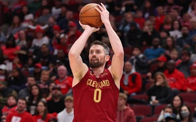 キャブズを退団したベテランフォワードのケビン・ラブがイースト7位のヒートと契約へ