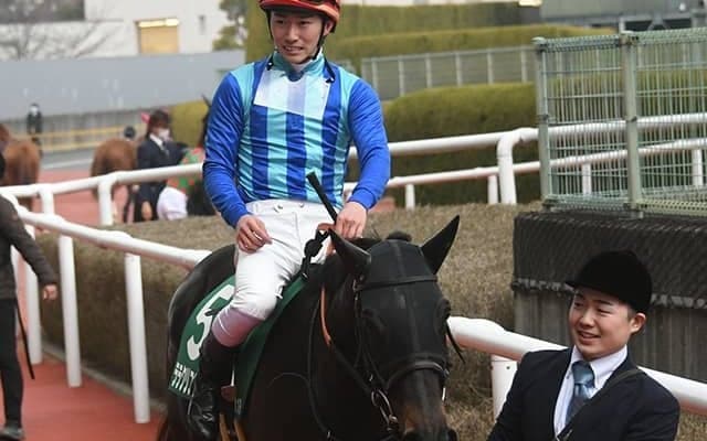 【京都牝馬S】売上は36億8137万4200円で昨年から増加